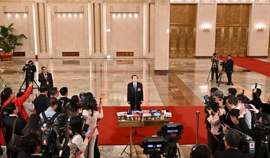 Çin Ulaştırma Bakanı: 2026-2030 döneminde akıllı ve yeşil ulaşımı teşvik edeceğiz