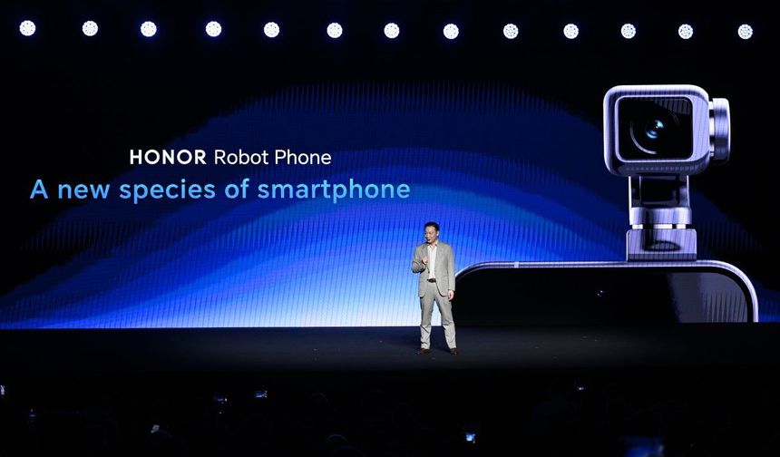 Çinli teknoloji firması Honor, 2026 Mobil Dünya Kongresi öncesinde 'Robot Telefonu' sergiledi