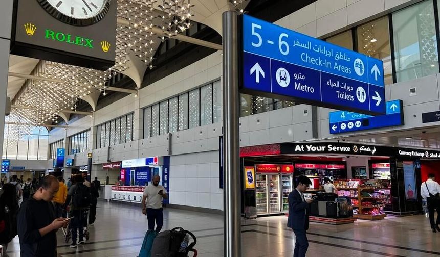 Hindistan'ın Air India ve Air India Express şirketleri, Dubai'ye tüm uçuşlarını iptal etti