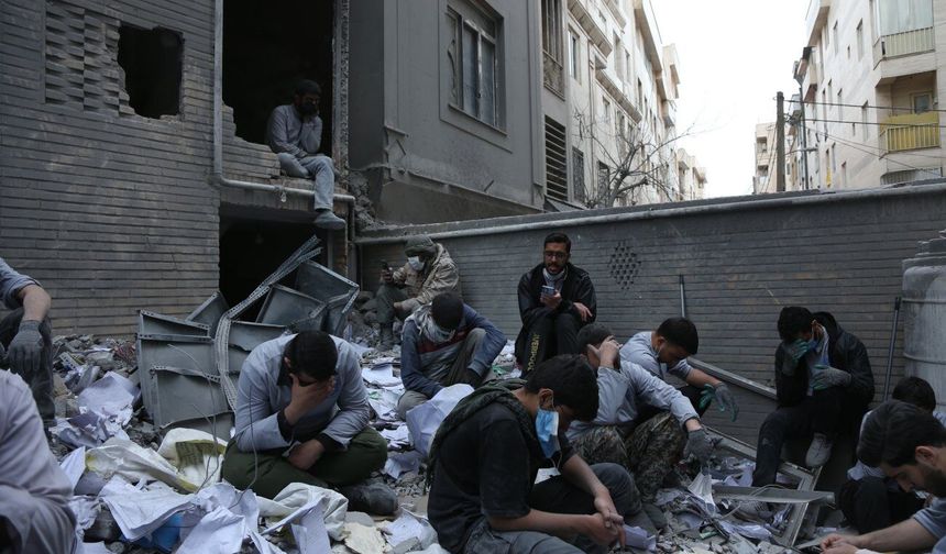 İran: ABD ve İsrail, 80.000'den fazla sivil yerleşim yerini hedef aldı