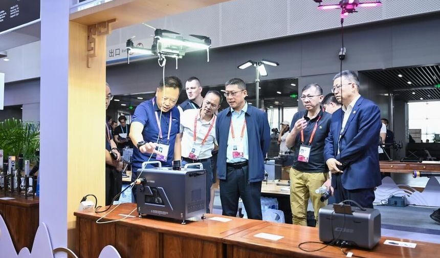 139. Çin İthalat ve İhracat Fuarı'nda bu yıl ilk kez açılan İHA sergi alanına yoğun ilgi