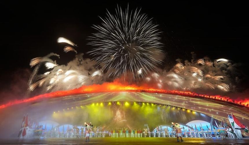 6. Asya Plaj Oyunları'nın açılış töreni, Çin'in Sanya kentinde düzenlendi