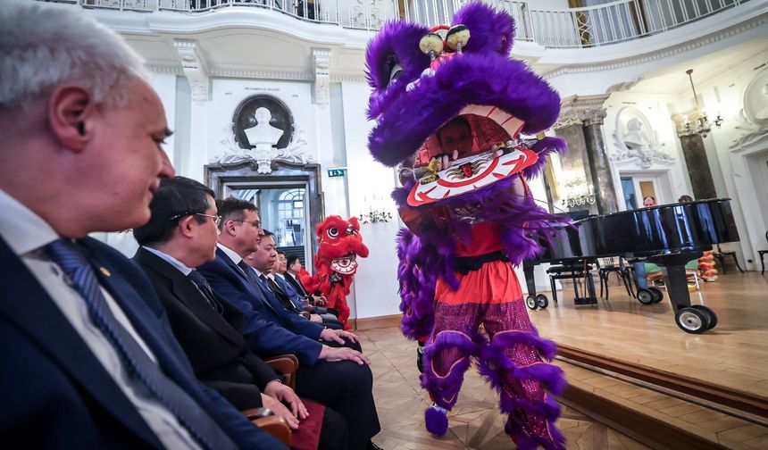Budapeşte'de Konfüçyüs Enstitüsü'nün 20. yılı kutlandı