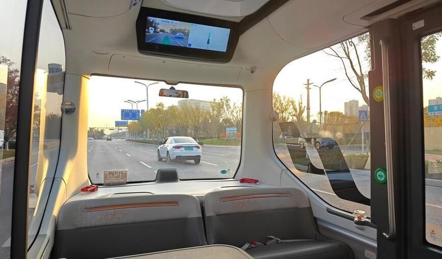 Çin, akıllı bağlantılı araçlara düzenli yol testleri yapacak