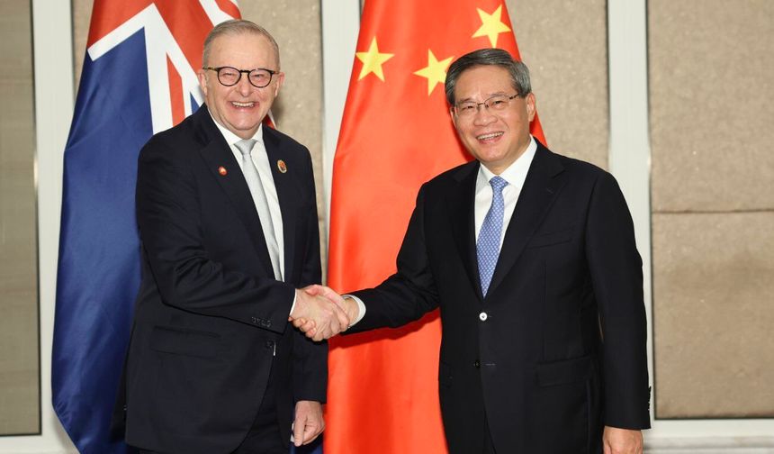 Çin Başbakanı, Avustralyalı mevkidaşı ile telefonda görüştü