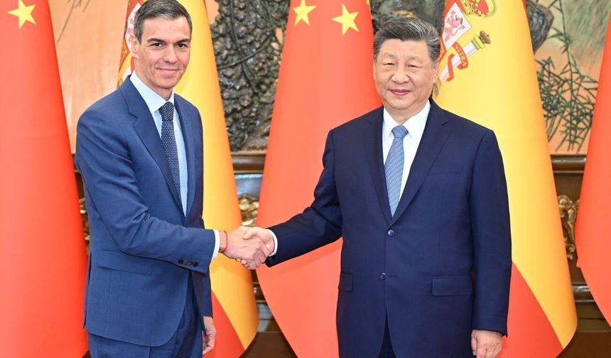 Çin Cumhurbaşkanı Xi, İspanya Başbakanı Sanchez ile görüştü