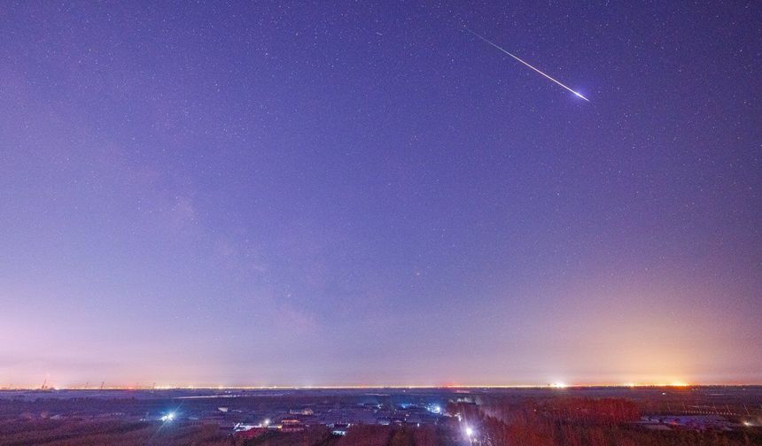 Çin'de Lirid meteor yağmurundan etkileyici manzaralar