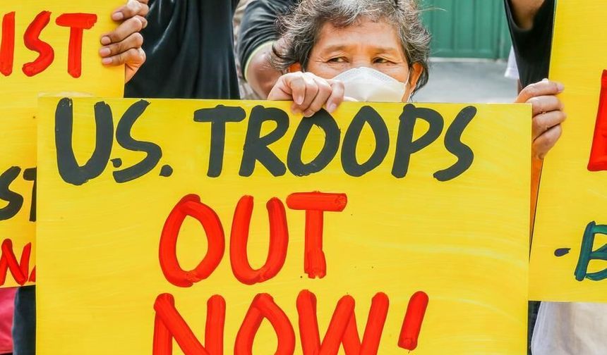 Çin'den ABD'nin Filipinler'de yeni yakıt deposu kurma planına tepki