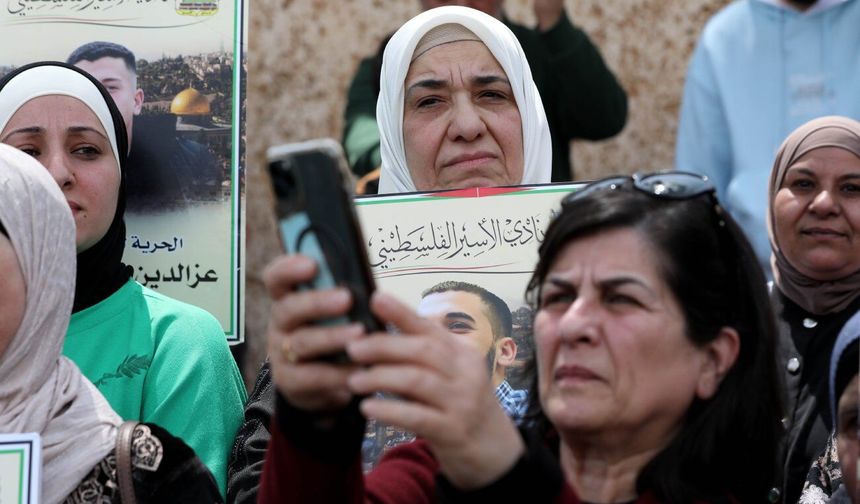 Filistinli Esirler Günü dolayısıyla Batı Şeria ve Gazze'de protesto düzenlendi