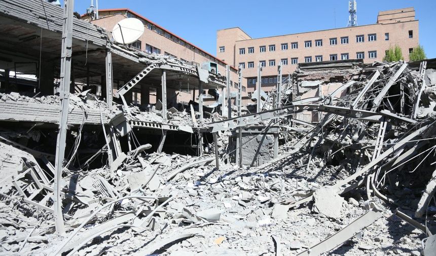 Hindistan'da düzenlenecek çelik konferansı, Ortadoğu krizi nedeniyle ertelendi