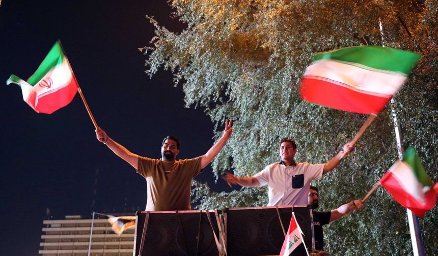 Irak halkı, ABD ile İran arasındaki geçici ateşkesi kutladı