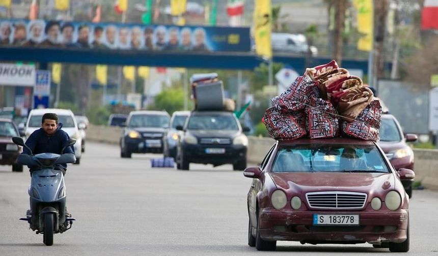 İsrail ordusu, ateşkese rağmen Lübnan'ın güneyindeki askeri operasyonlarına devam ediyor