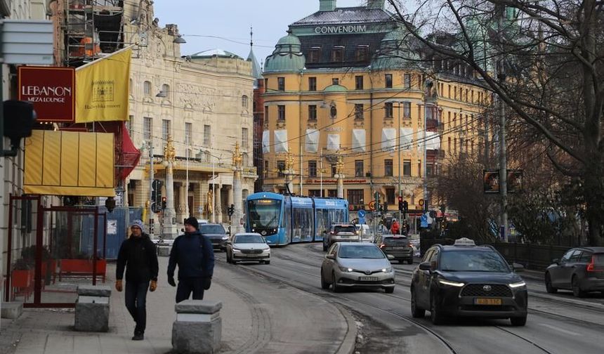 İsveç: Ortadoğu krizi uçak yakıtı sıkıntısına yol açabilir