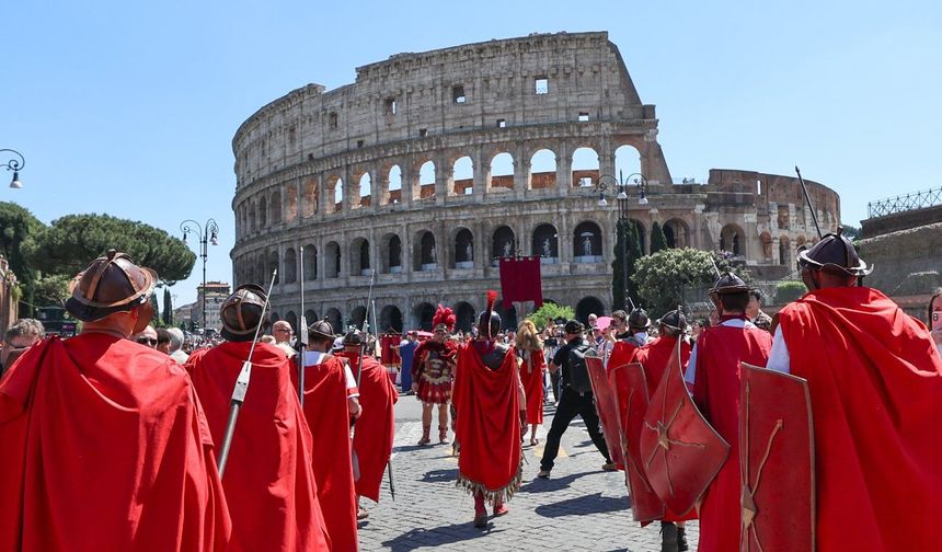 İtalya'nın başkenti Roma'nın 2.779'uncu kuruluş yıl dönümü kutlanıyor