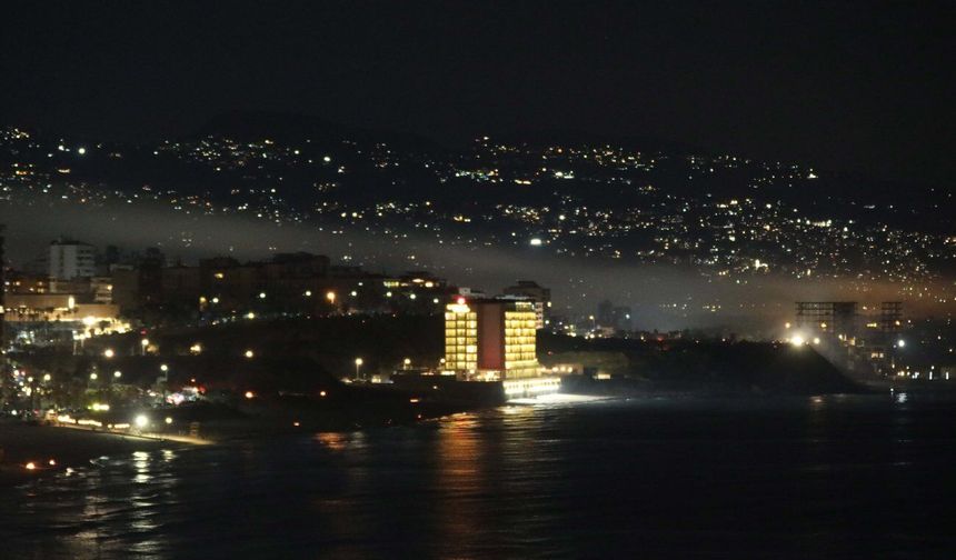 Lübnan'da ateşkes kutlamaları maddi hasara ve yaralanmalara yol açtı