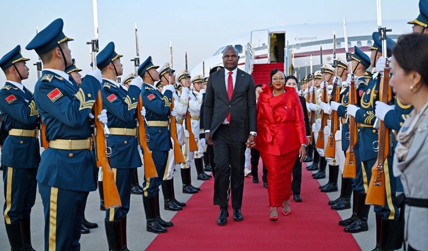 Mozambik Devlet Başkanı Chapo, resmi ziyaret için Çin'de