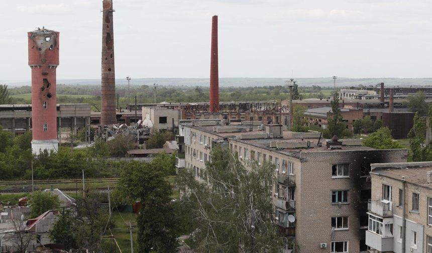 Rus yetkili: Ukrayna, Luhansk bölgesindeki kömür madenine saldırdı, 41 madenci mahsur