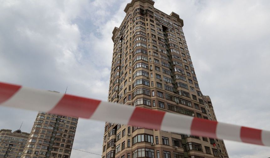 Rus yetkili: Ukrayna'nın, Luhansk bölgesine yönelik İHA saldırısında 3 kişi öldü