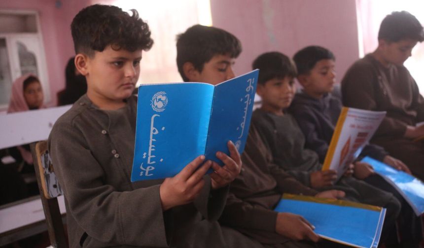 BM: Afganistan'da milyonlarca çocuğa eğitim desteği sağlamaya devam ediyoruz