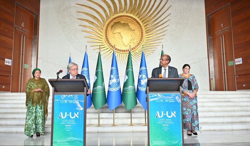 BM Genel Sekreteri ve Afrika Birliği Komisyonu Başkanı Afrika'ya dış müdahalelere karşı uyardı