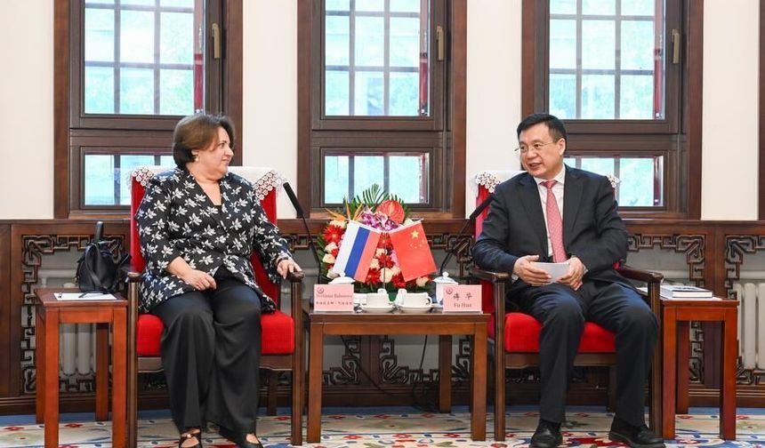 Xinhua Başkanı Fu, Rusya'nın Ulusal Medya Grubu CEO'su Balanova ile görüştü