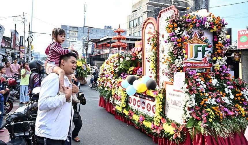 2026 Cakarta Uluslararası Çiçek Festivali yoğun ilgi gördü
