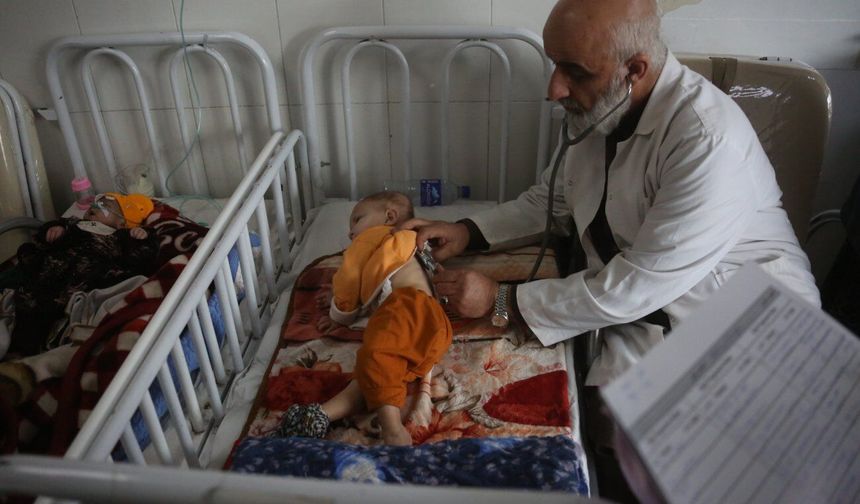 Afganistan, sağlık hizmetlerini güçlendirmek için 4,31 milyon dolarlık anlaşma imzaladı