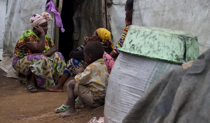 BM: Kongo'da yerinden edilmiş kişilerin kaldığı kamplardaki koşullar Ebola riskini artırıyor