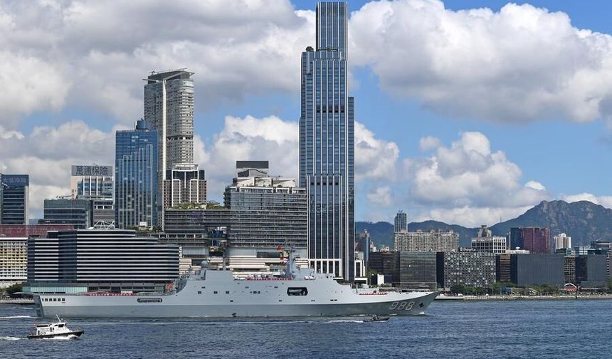 Çin Halk Kurtuluş Ordusu Donanması filosu Hong Kong'u ziyaret edecek