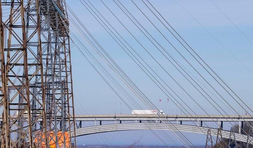 Çin: Çin ve İngiltere, ikili ilişkilerin geliştirilmesinde yakalanan ivmeyi korumalı