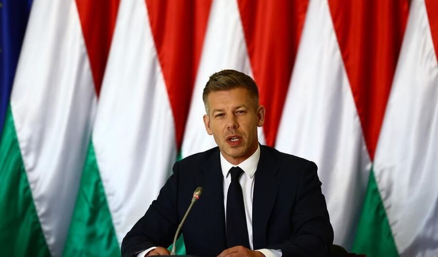 Macaristan'da başbakanlık süresi iki dönemle sınırlandırıldı