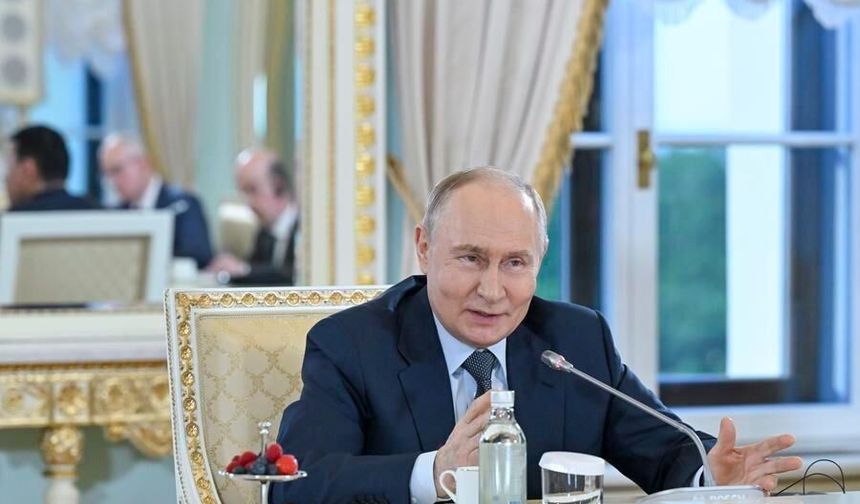 Putin: Çin, güçlü kalkınmasıyla küresel etkisini artırıyor