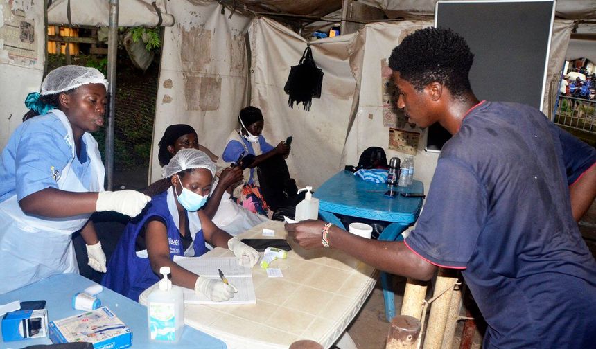 Uganda, Ebola testi vaadiyle yapılan dolandırıcılıklara karşı vatandaşları uyardı