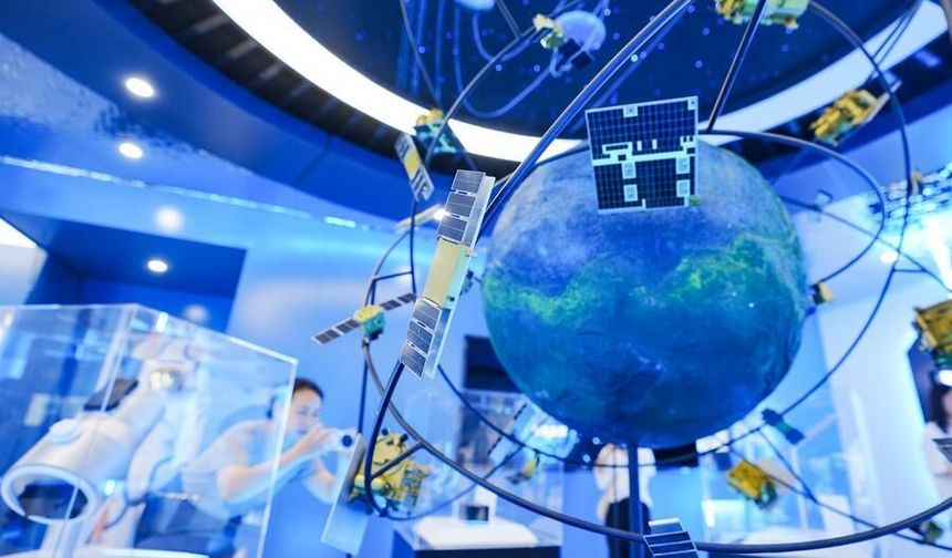 Çin'de yapay zeka destekli uydular, 1,5 saatte görüntü ileterek hız rekoru kırdı