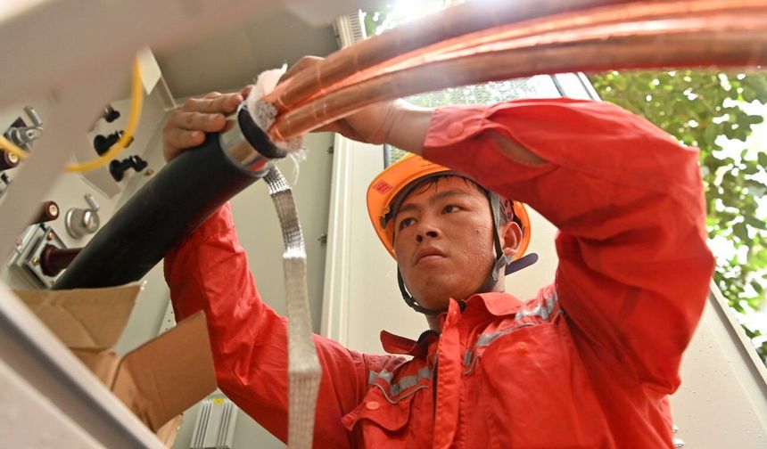 Çin'in Guigang kentinde sel sonrası elektrik hizmeti yeniden sağlandı