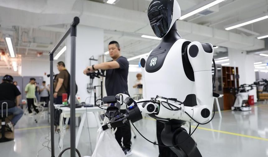 Çin'in insansı robot üretiminin bu yıl 100.000 adedi aşması bekleniyor