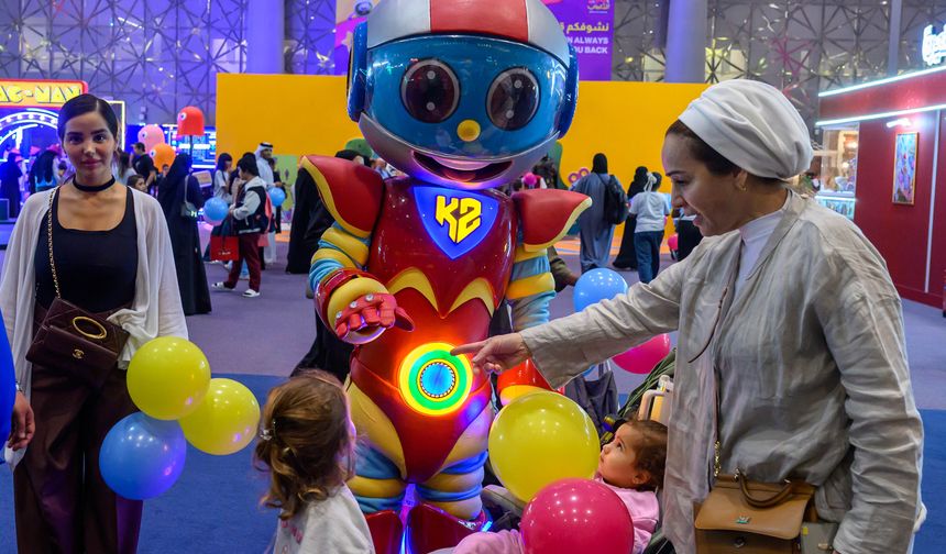 Katar Oyuncak Festivali renkli görüntülere sahne oldu