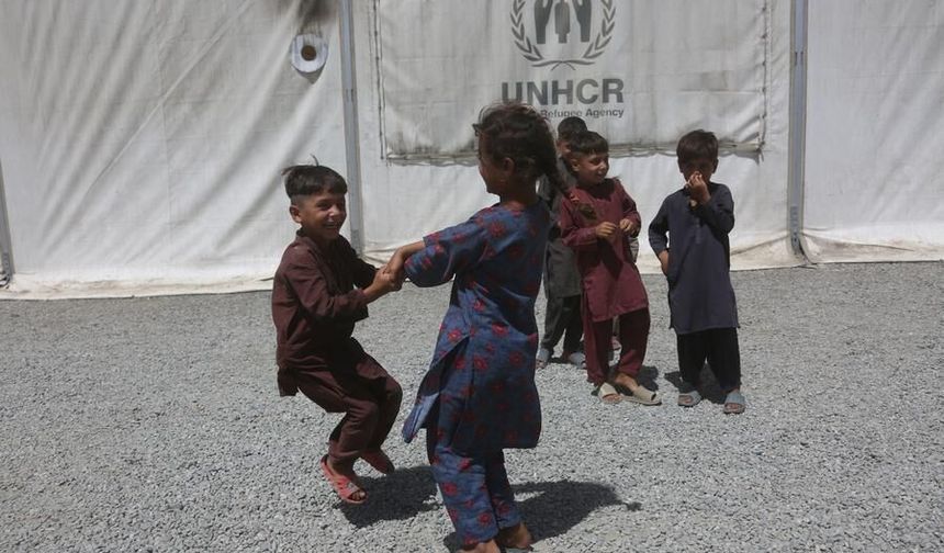 UNICEF: Afganistan'da 3,7 milyon çocuk yetersiz beslenme riskiyle karşı karşıya