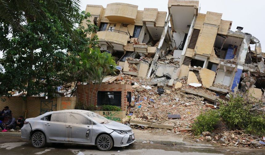 Venezuela'daki depremlerde hayatını kaybedenlerin sayısı 4.930'a yükseldi