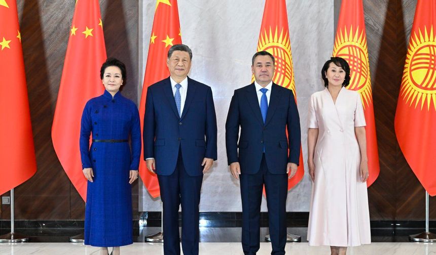 Çin Cumhurbaşkanı Xi, Bişkek'te Kırgızistan Cumhurbaşkanı Sadır Caparov ile görüştü