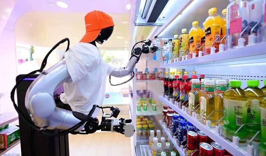 Çin'de robotlar akıllı satış noktalarında müşterilere hizmet veriyor