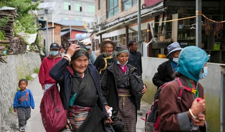 Çin'in Xizang bölgesinde heyelandan etkilenen tüm bölge sakinleri ve turistler tahliye edildi