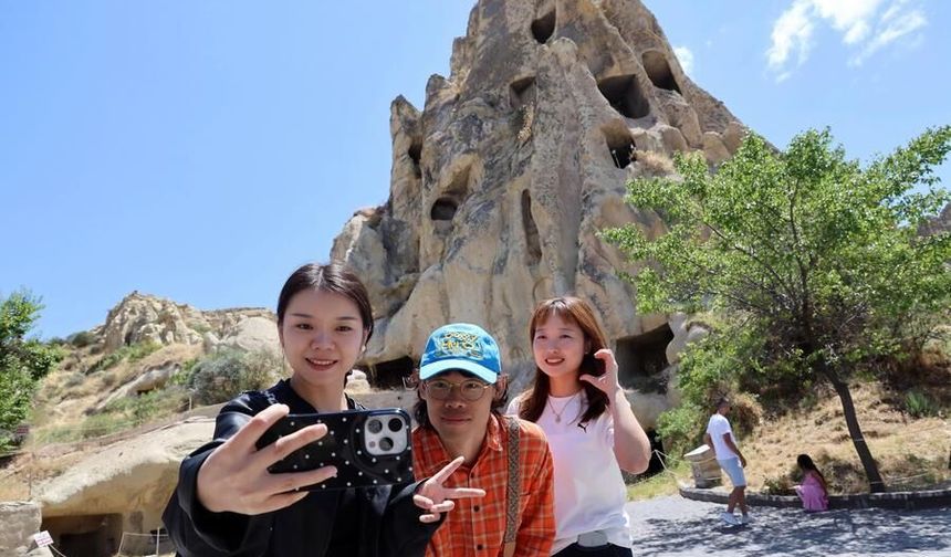 Çinli turistlerin artan ilgisi Kapadokya turizmine ivme kazandırıyor