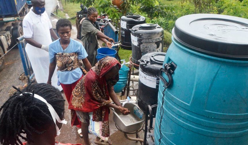 Dünya Sağlık Örgütü: Uganda'da Ebola salgını sona erdi