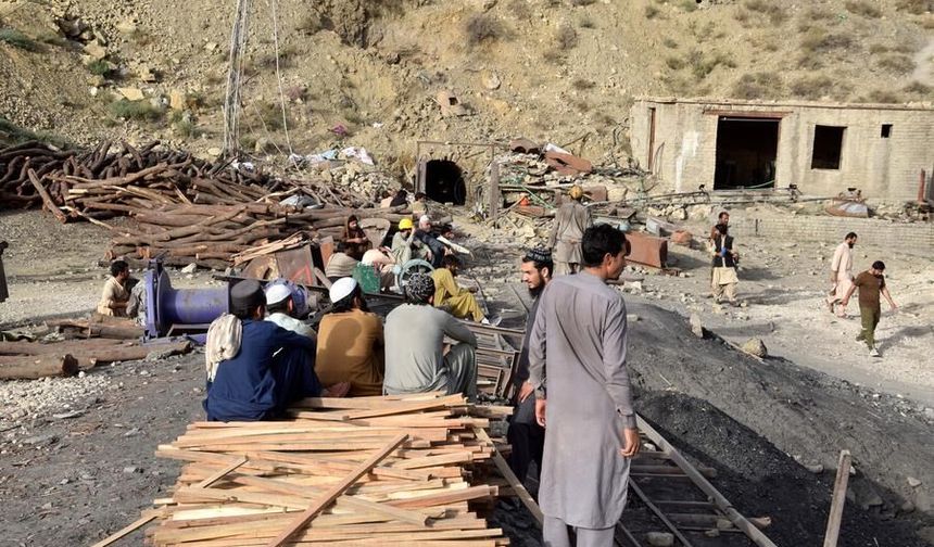 Pakistan'da maden kazası: 34 madencinin hayatını kaybettiği tahmin ediliyor