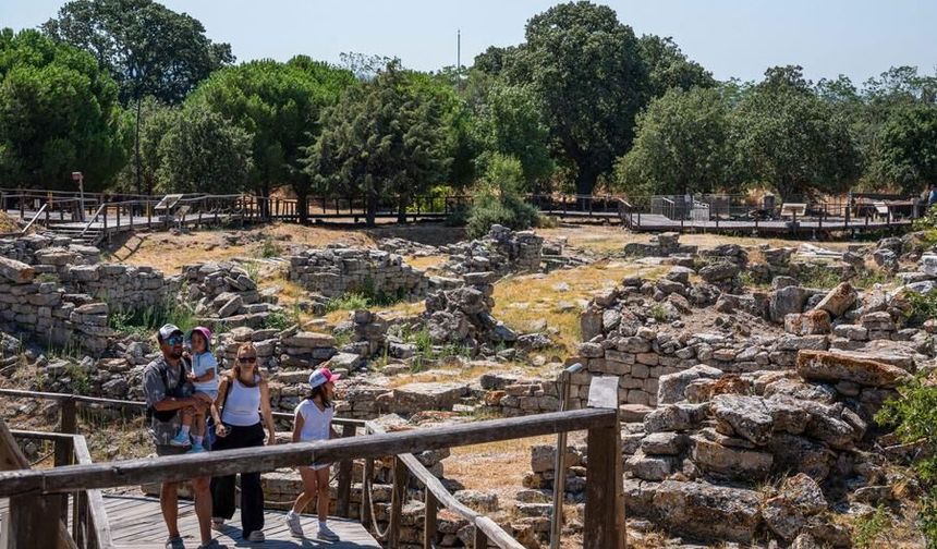 Troya Antik Kenti Kazı Başkan Yardımcısı Körpe: Sinema, antik kentin daha çok tanınmasına katkı sağlıyor
