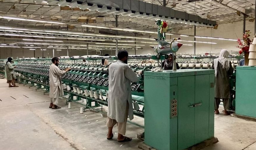 Afgan ve Özbek şirketler 267 milyon dolarlık 20 ticaret anlaşması imzaladı
