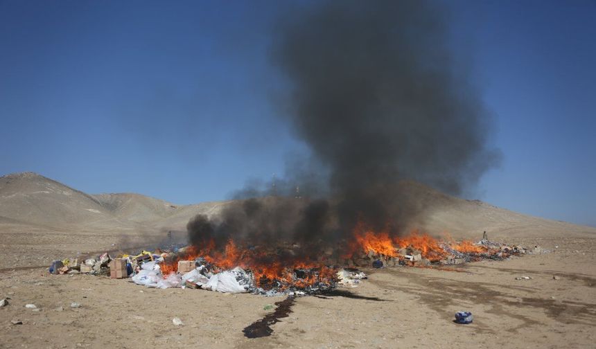 Afganistan'da uyuşturucu kaçakçılığı operasyonunda 60 kişi tutuklandı