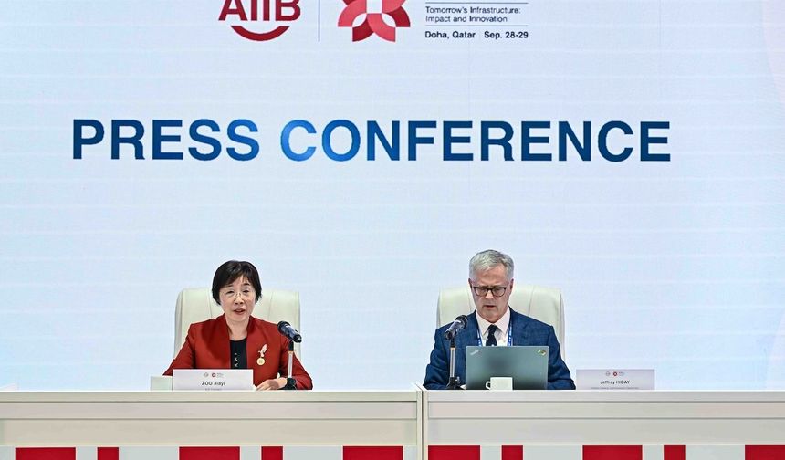 Asya Altyapı Yatırım Bankası Yönetim Kurulu'nun 11. yıllık toplantısı Doha'da düzenlendi