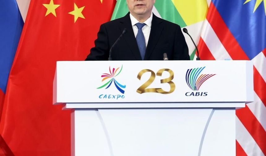 Çin Başbakan Yardımcısı: Daha yüksek standartlarda bir Çin-ASEAN Serbest Ticaret Bölgesi inşa etmeliyiz